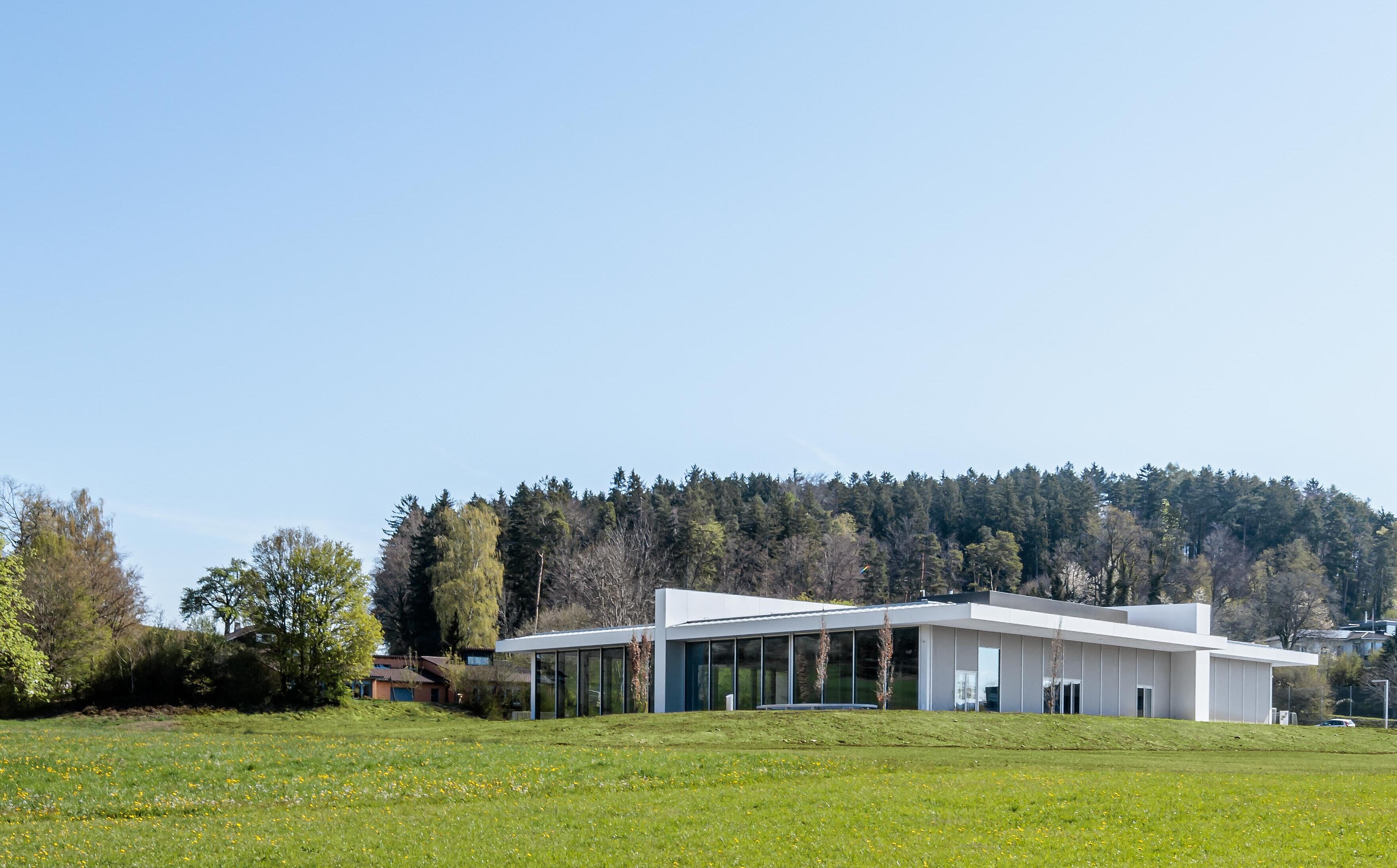 Sporthalle im Grünen